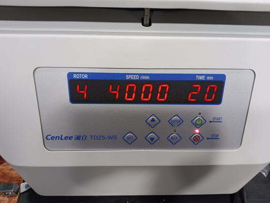 Bom preço. O centrifugador horizontal de TDZ5-WS Benchtop balança para fora o rotor 5000rpm 4*250ml com cubetas on-line